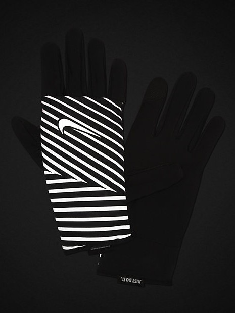 best nike winter running kit - quilted running gloves